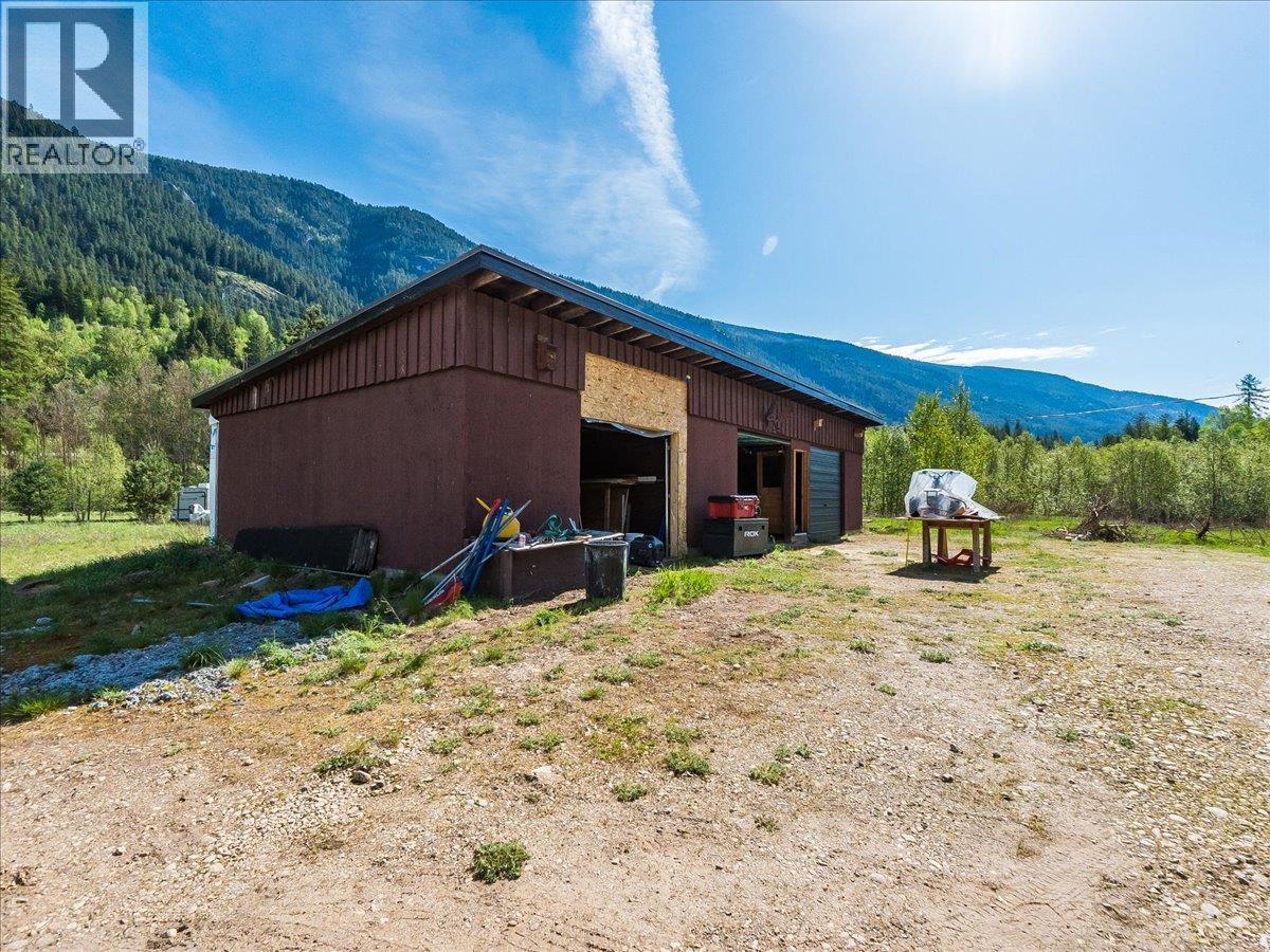 3018 6 Highway - 13