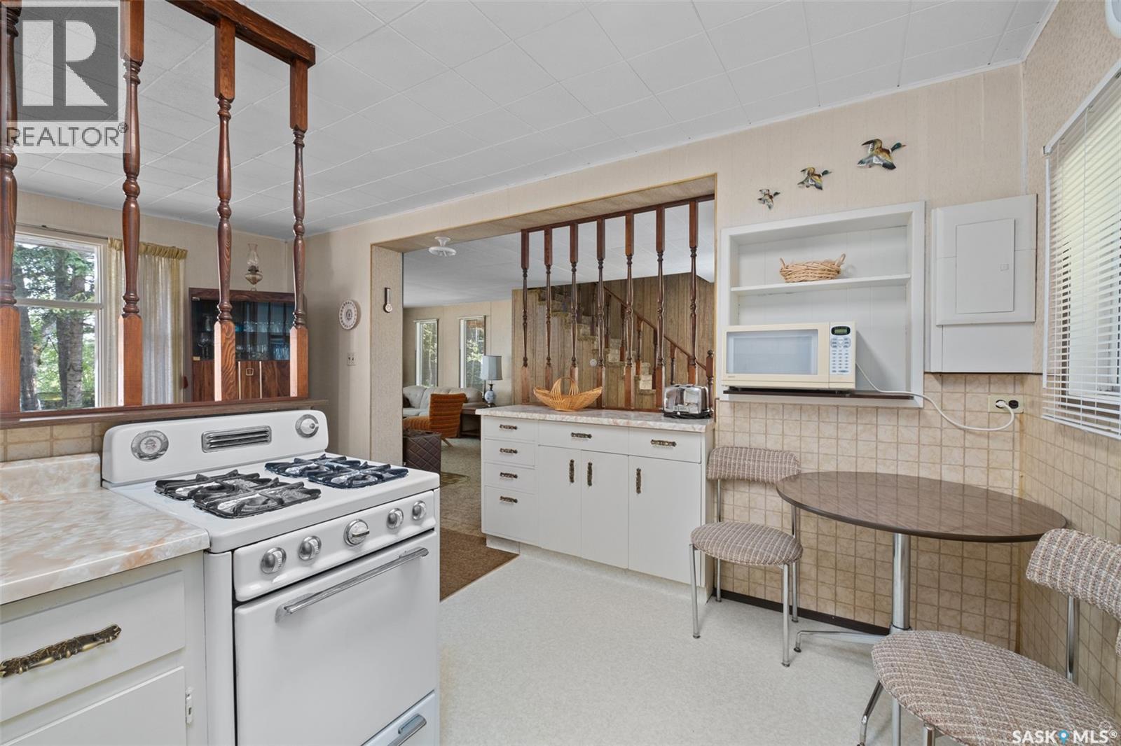 201 Agnes STREET - 12