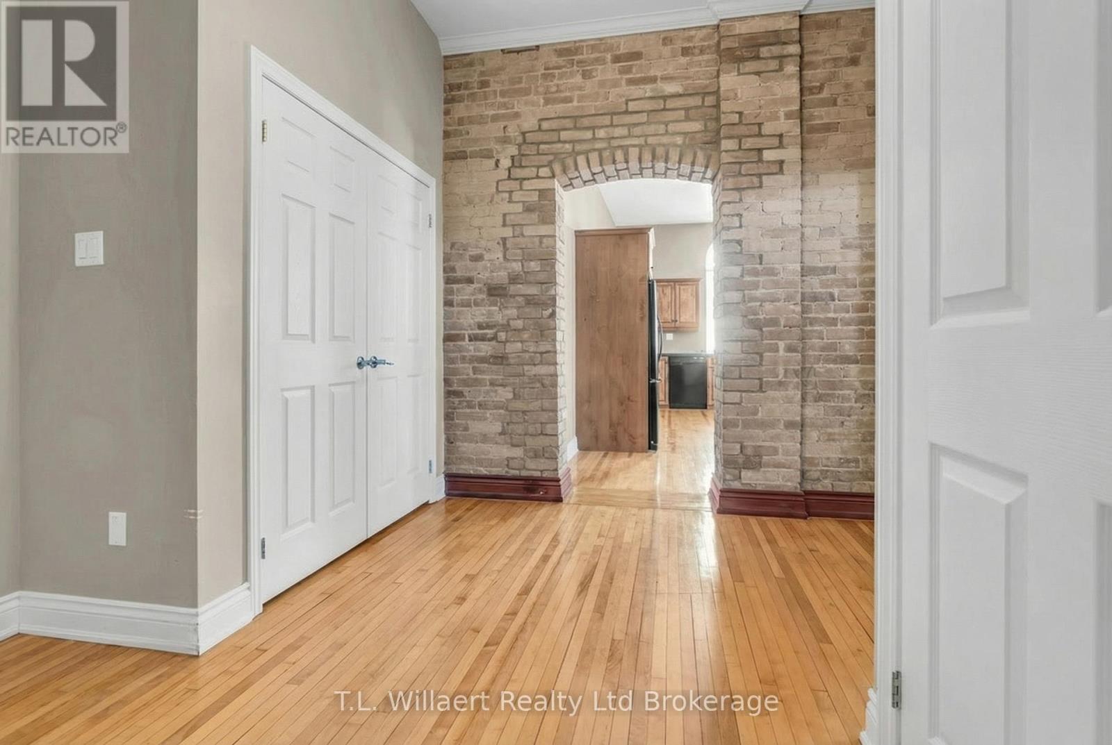 1-bedroom home for sale at 310 - 17 BROCK ST W, Tillsonburg ON · photo 1 of 12