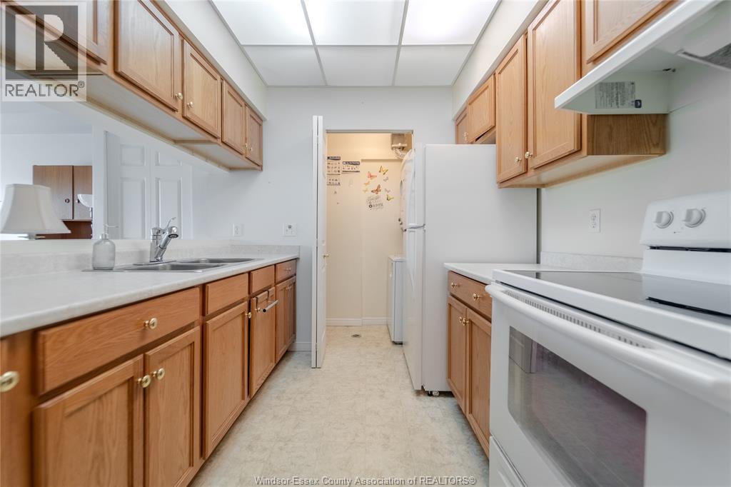 #301 315 Village Grove DRIVE - 15