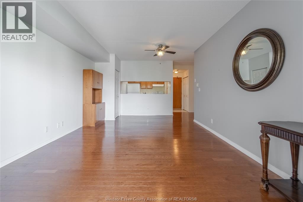 #301 315 Village Grove DRIVE - 18