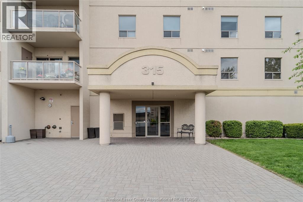 #301 315 Village Grove DRIVE - 6