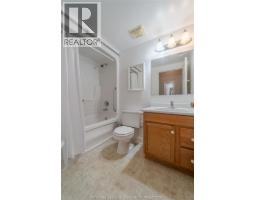 315 Village Grove Drive Unit# 301, Tecumseh, ON N8N5G4 Photo 30
