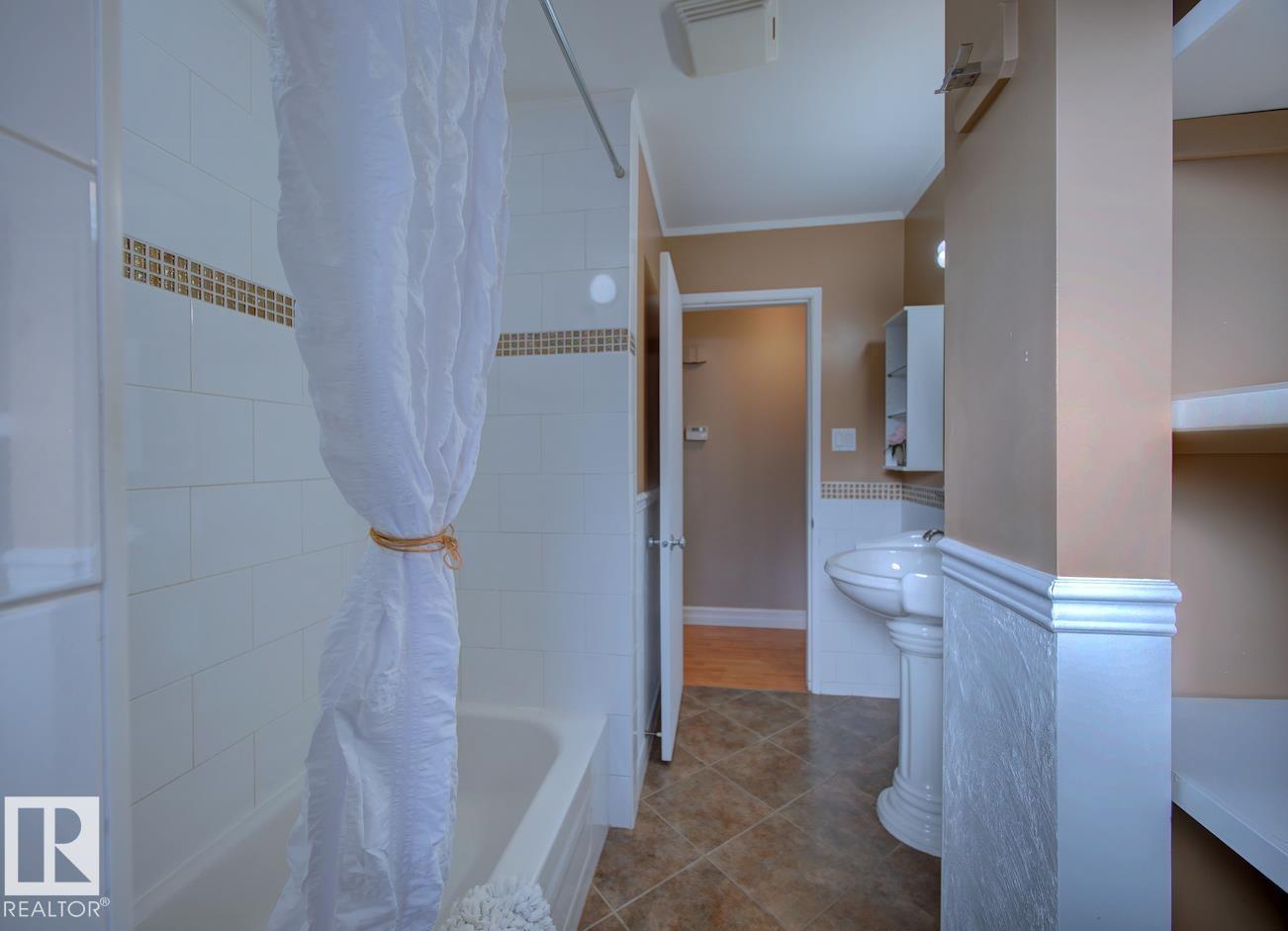 9621 89A ST, Fort Saskatchewan