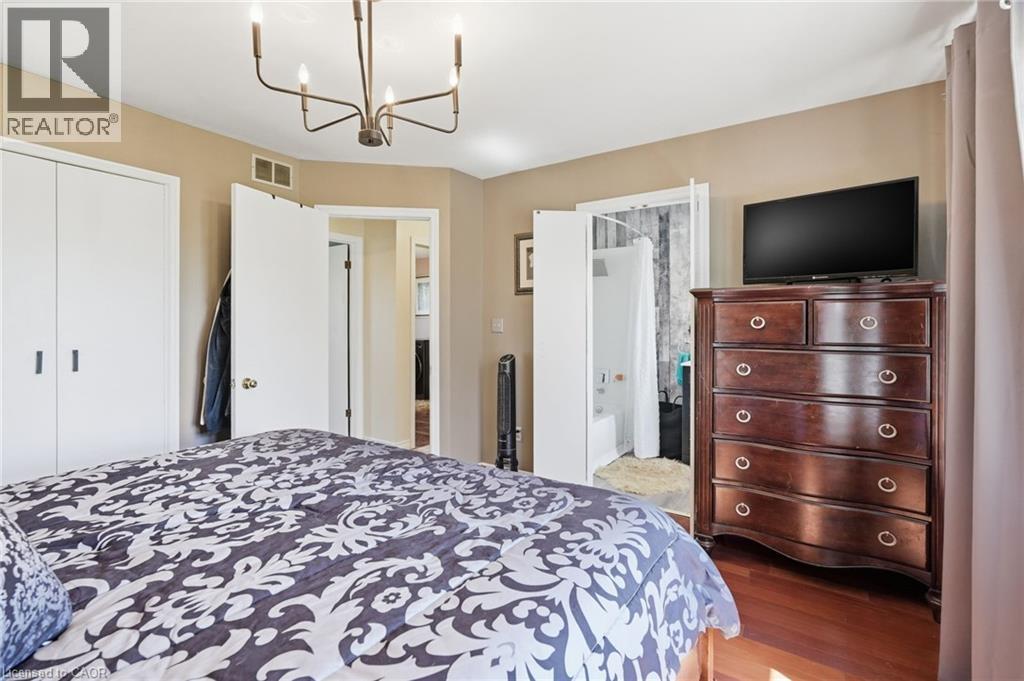 116 HALDIMAND ROAD 17 - 19