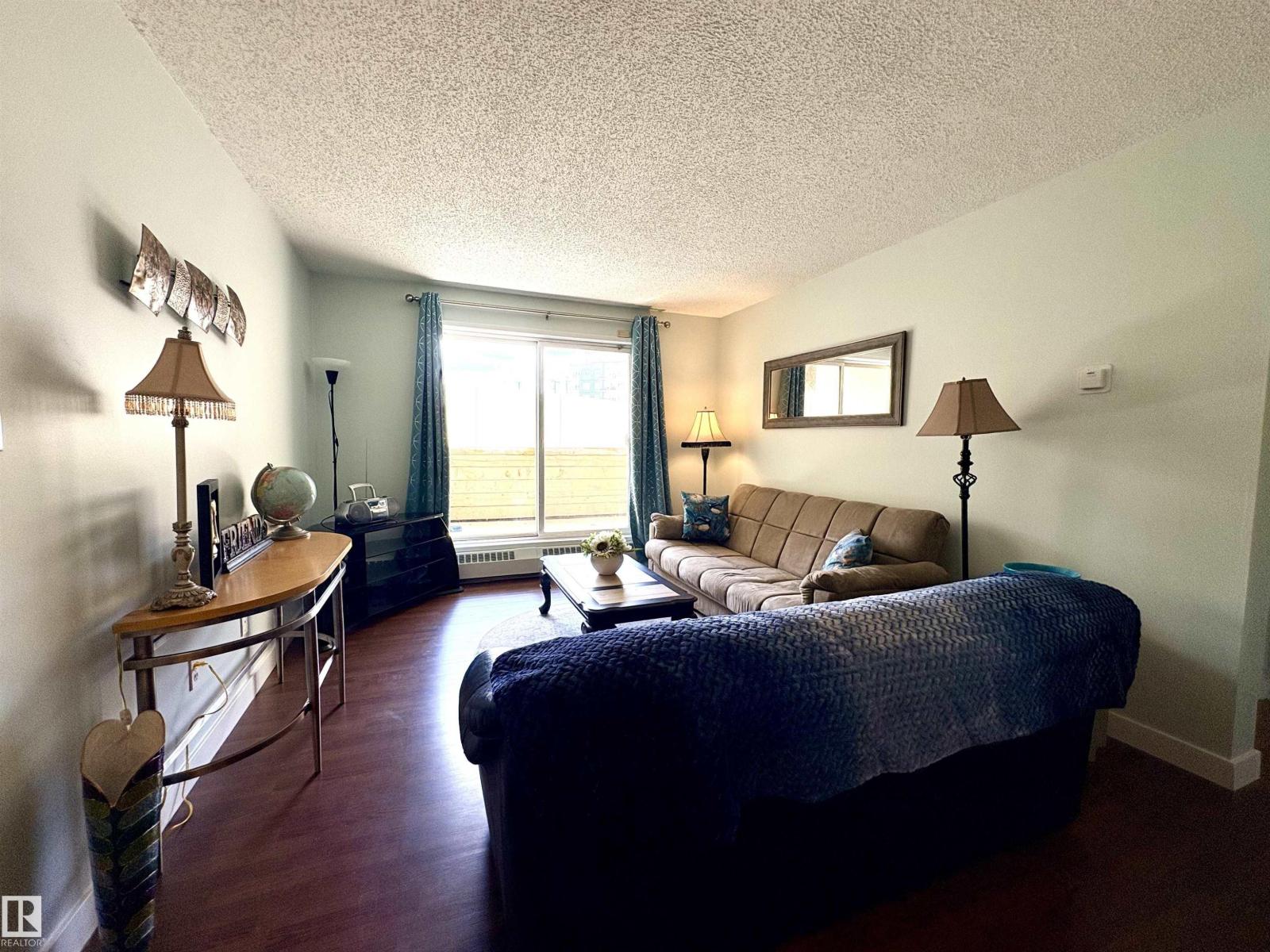 #163 10520 120 ST NW - 10