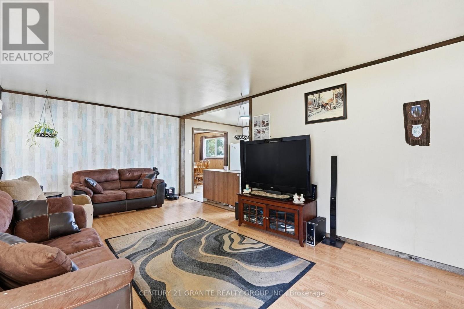 2710 MONCK ROAD - 10