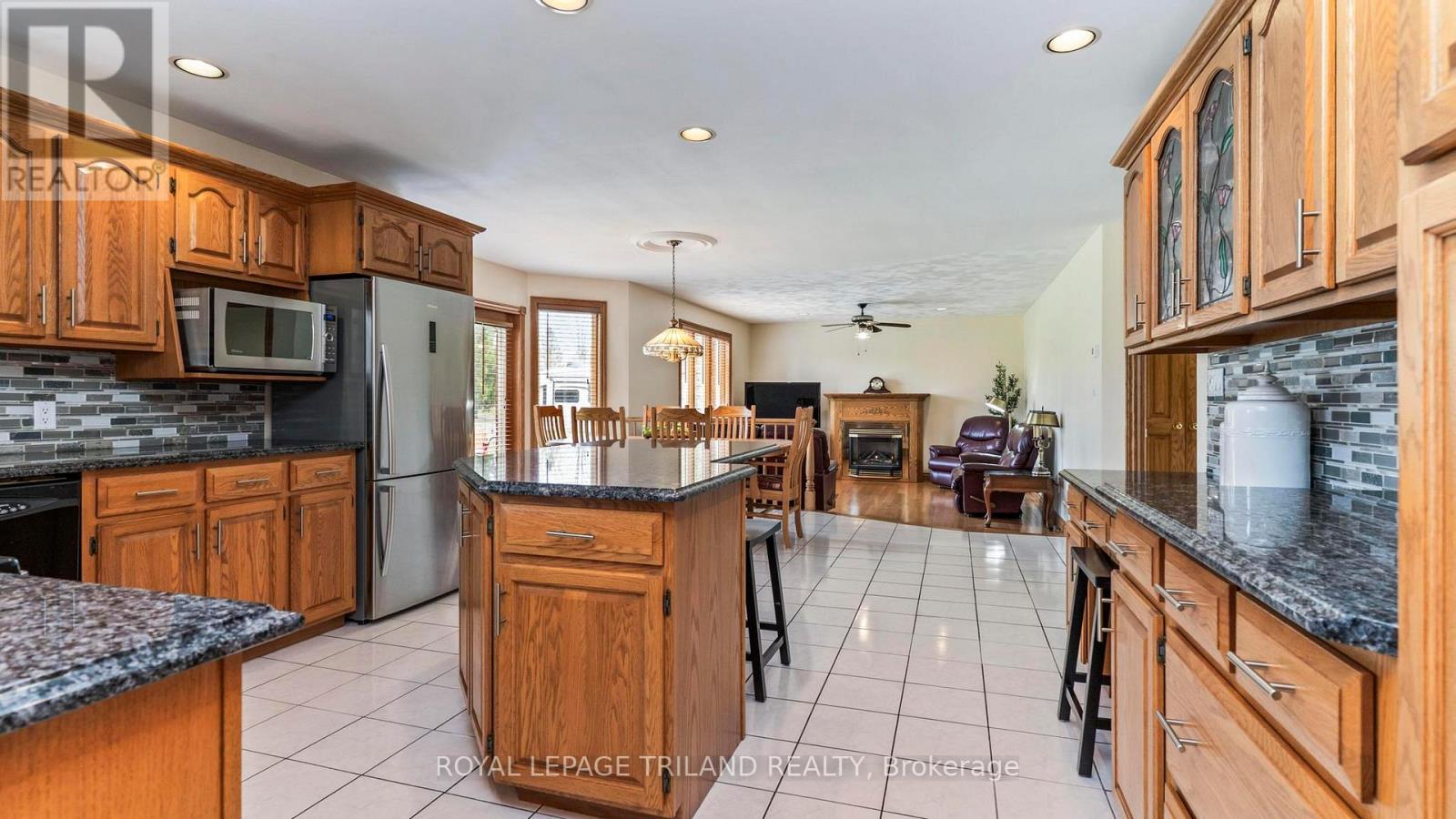 42720 MEADOW WOOD LANE - 11