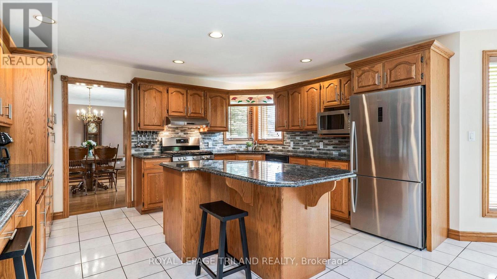 42720 MEADOW WOOD LANE - 12