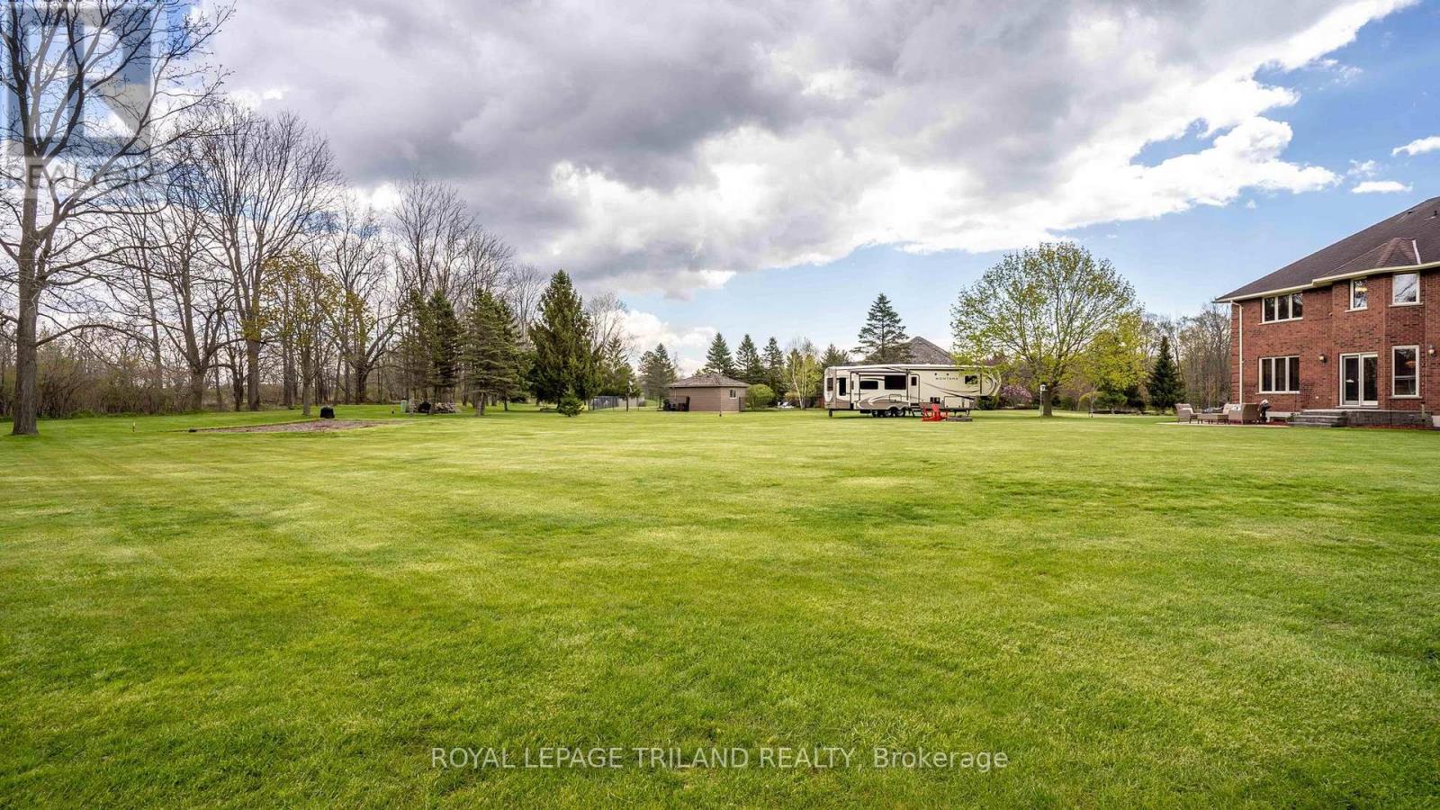42720 MEADOW WOOD LANE - 41