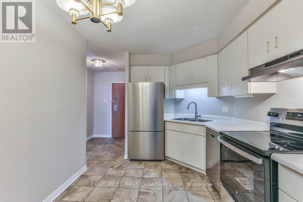#1406 695 RICHMOND STREET - 11