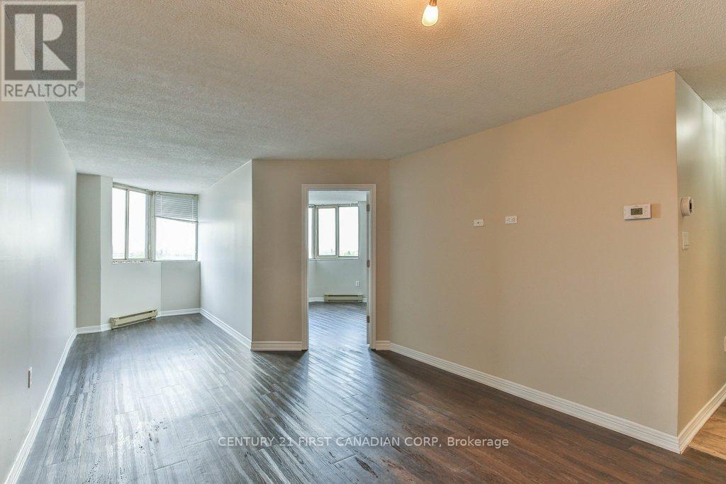 #1406 695 RICHMOND STREET - 16