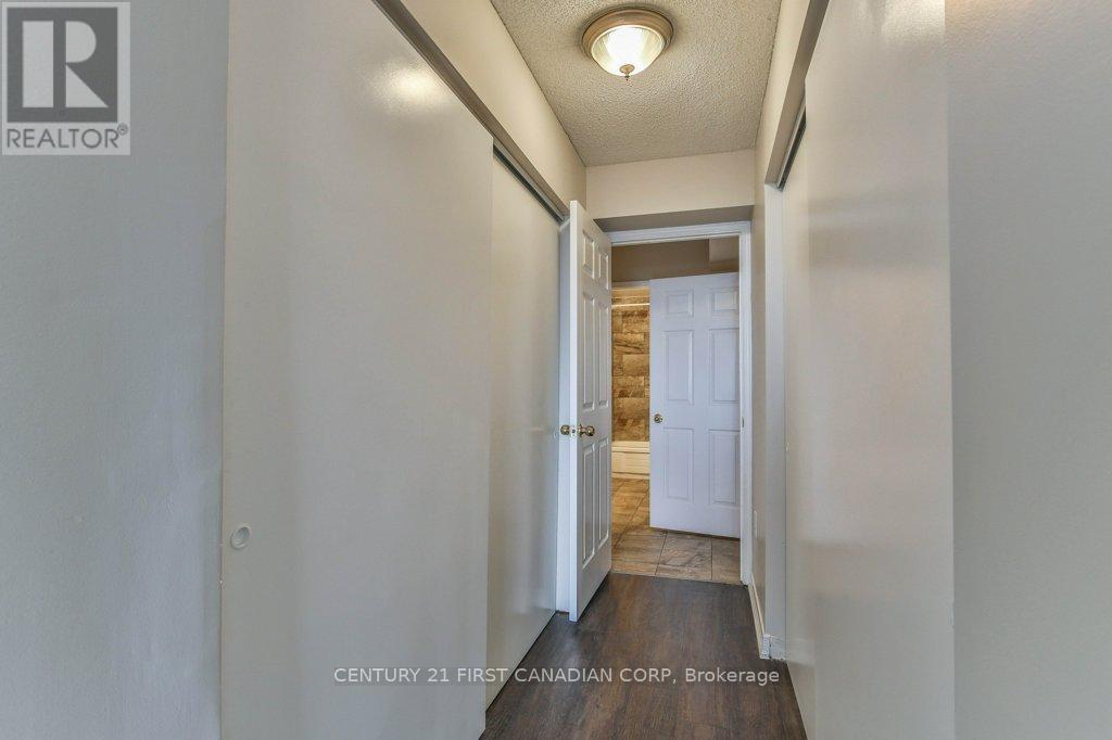 #1406 695 RICHMOND STREET - 22