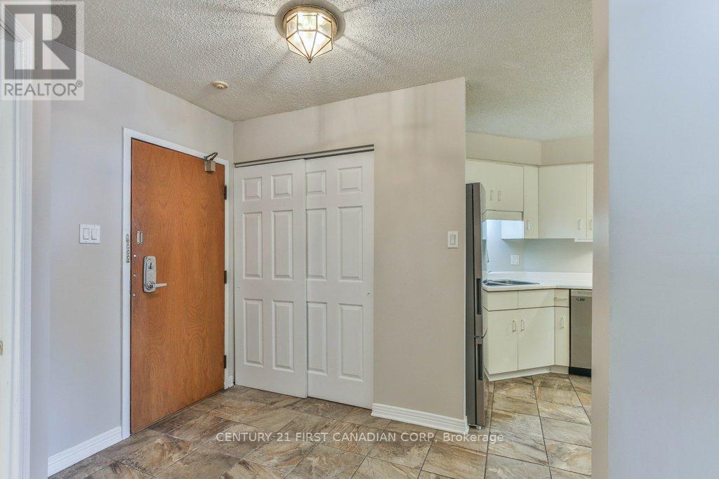 #1406 695 RICHMOND STREET - 9