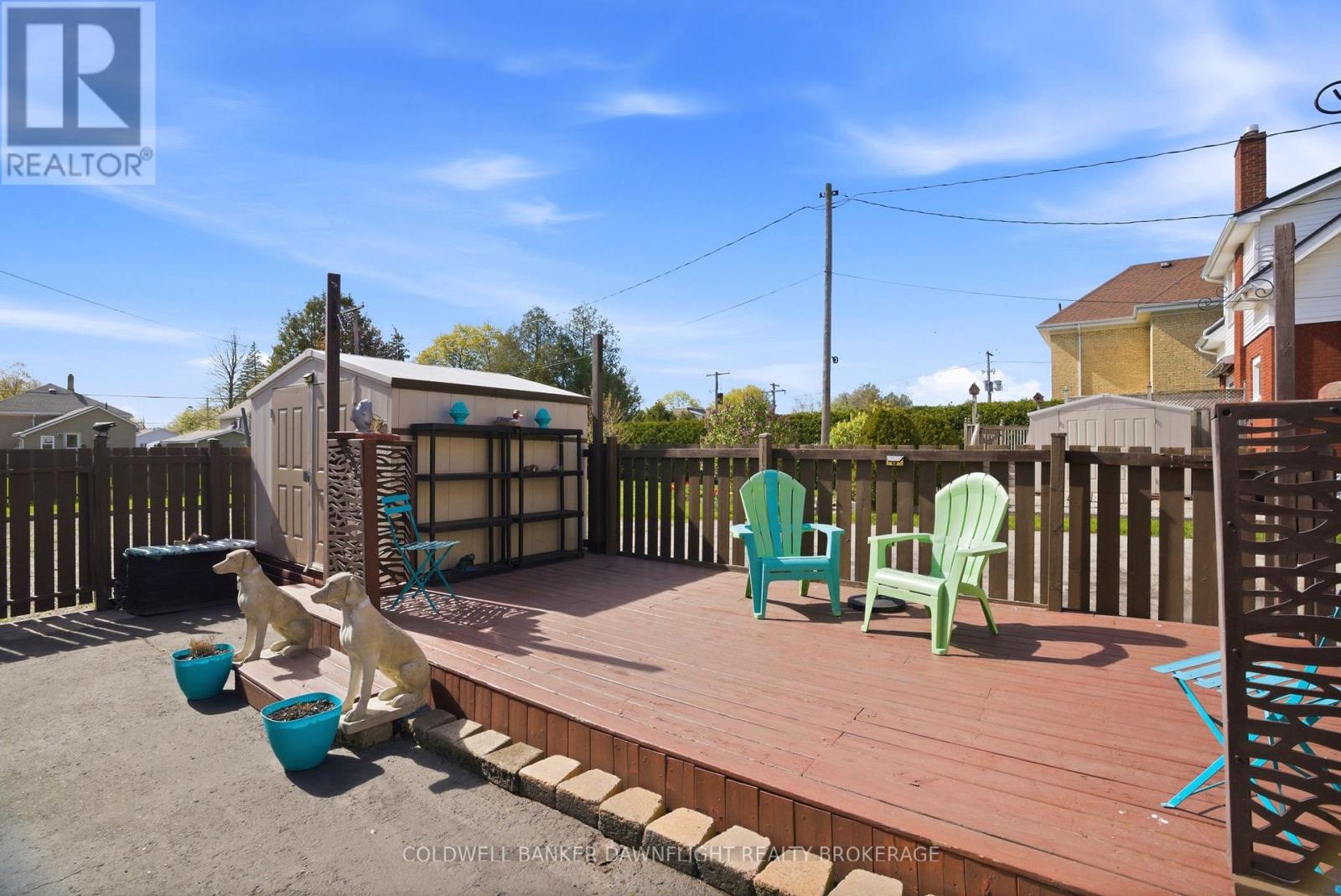 221 MAIN STREET S - 42
