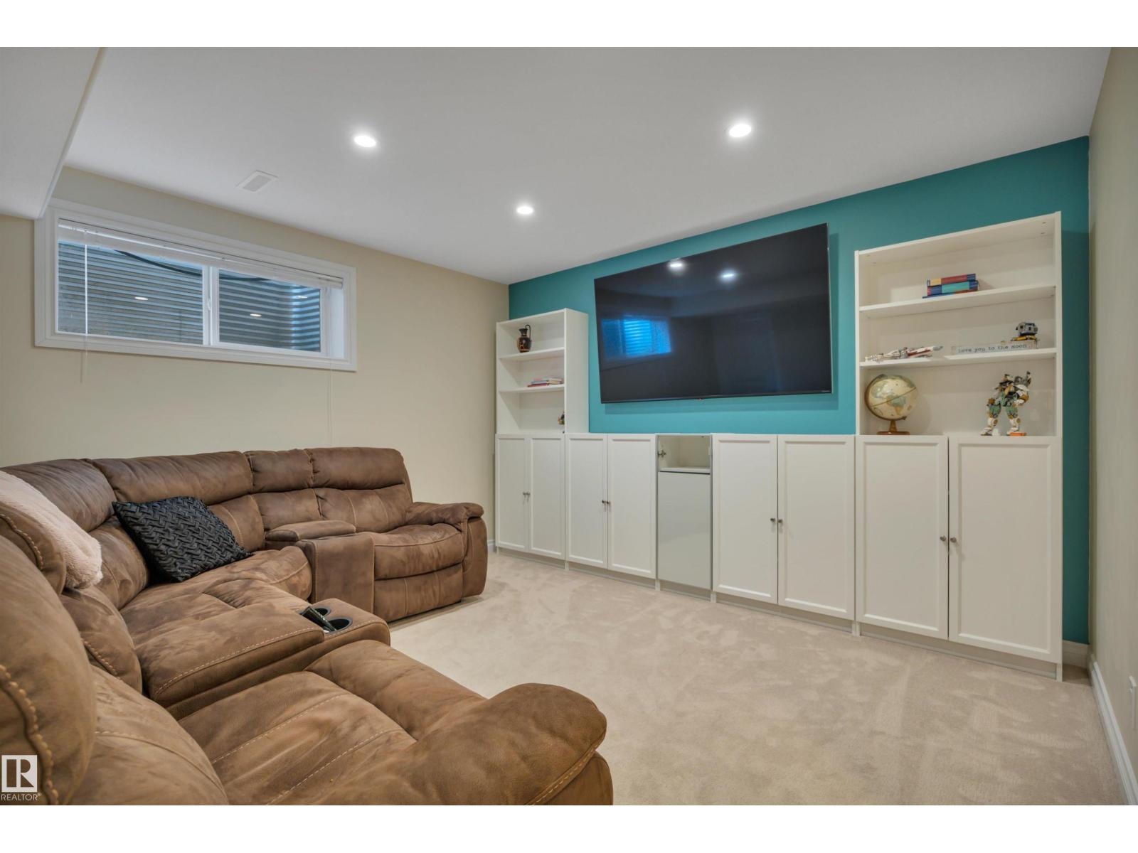 3911 GALLINGER LO NW - 35