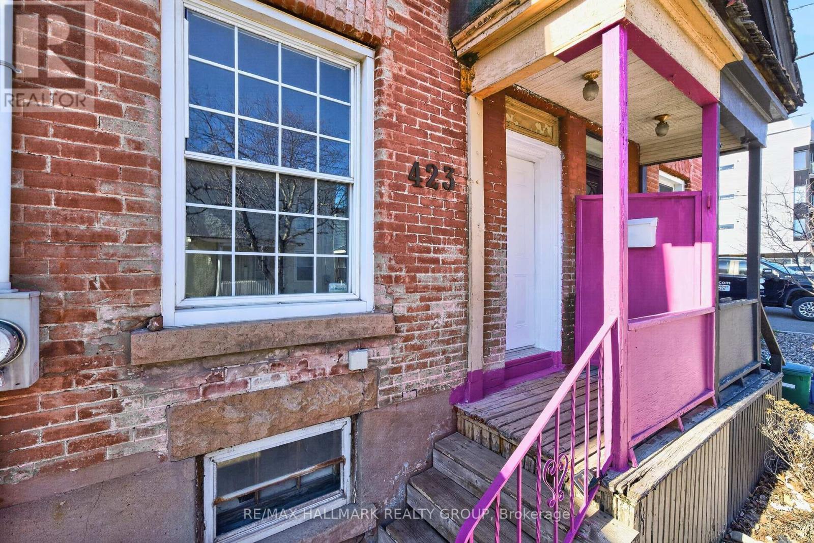 423 ARLINGTON AVENUE - 3