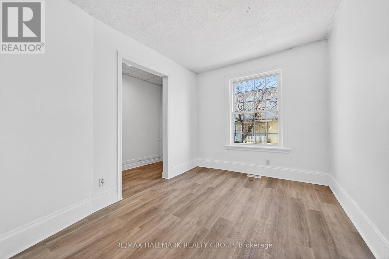 423 ARLINGTON AVENUE - 8