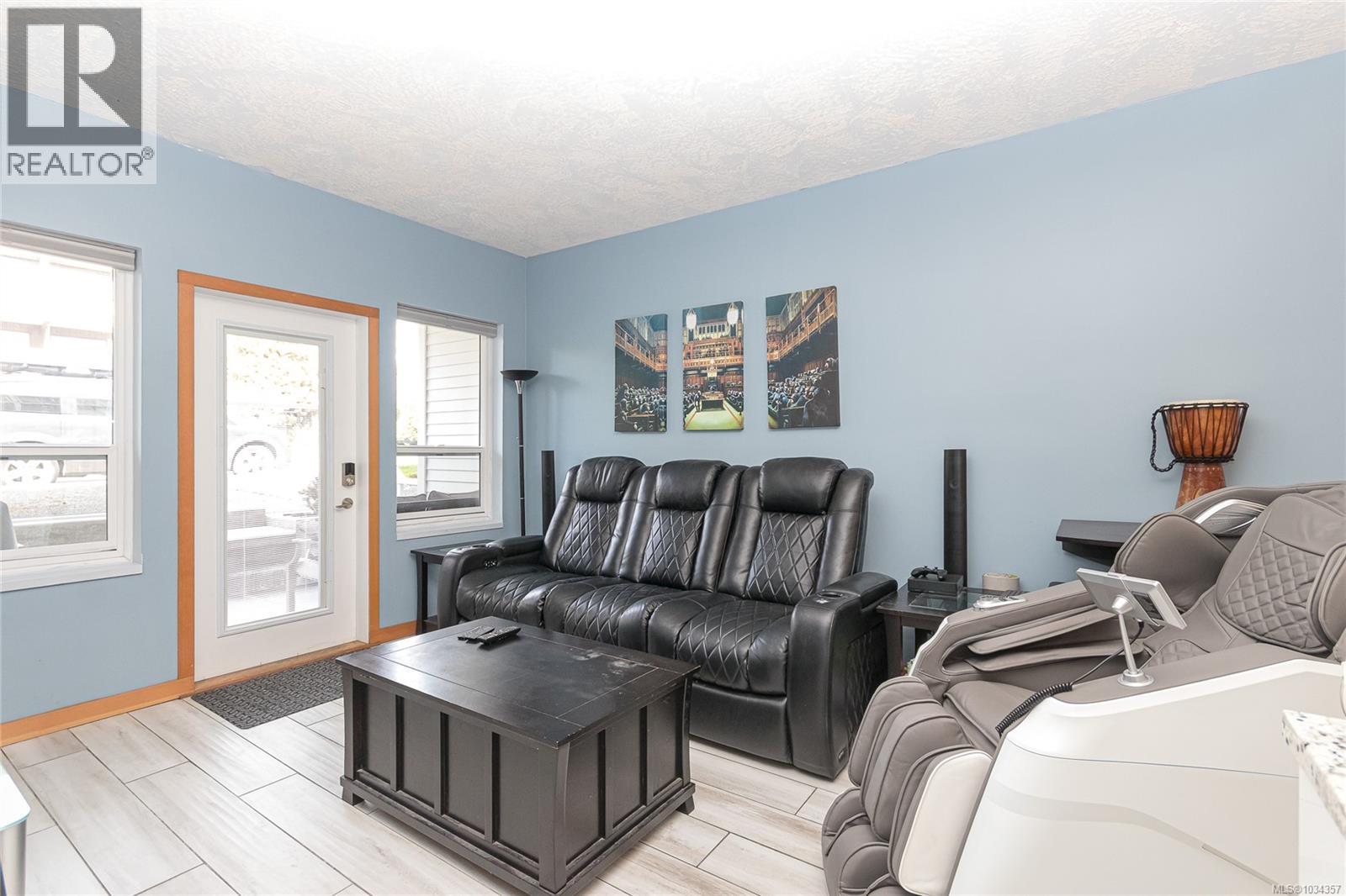 #103 1351 Esquimalt Rd - 6
