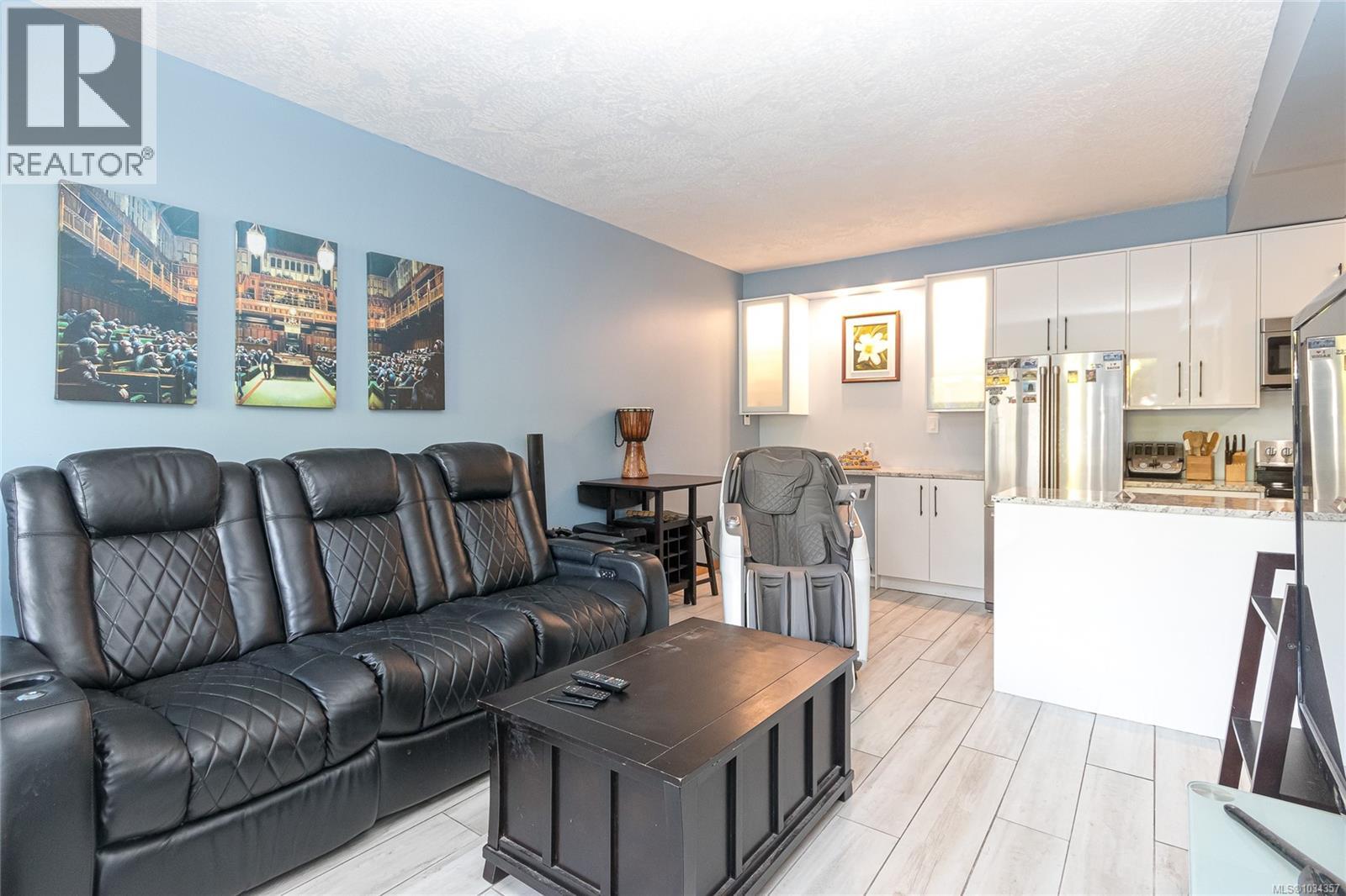 #103 1351 Esquimalt Rd - 8