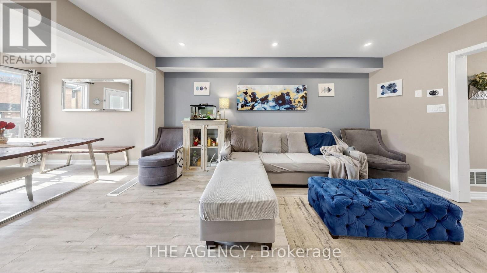 36 KEYSTAR COURT - 10