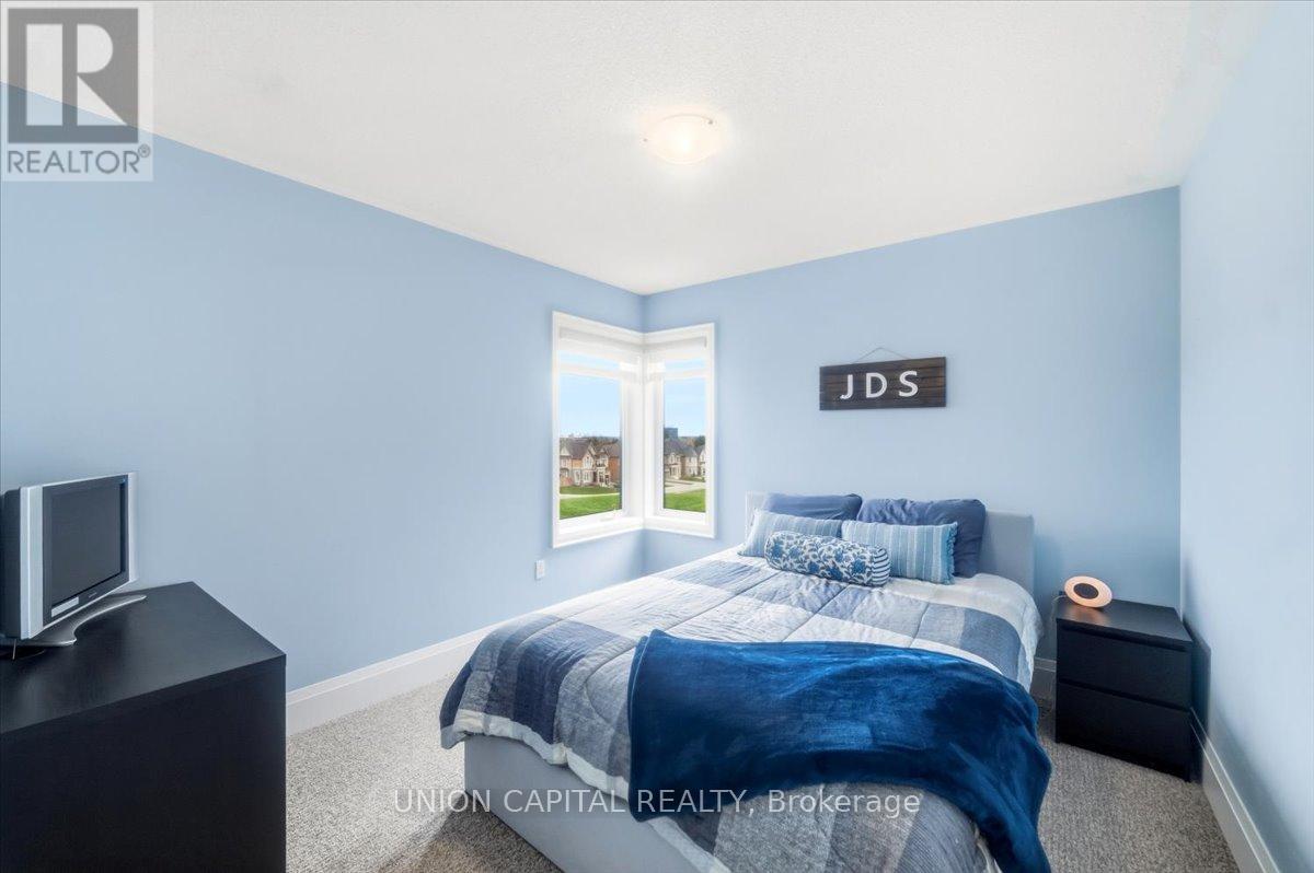 75 BETHPAGE CRESCENT - 20