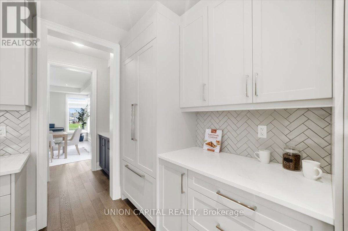 75 BETHPAGE CRESCENT - 43