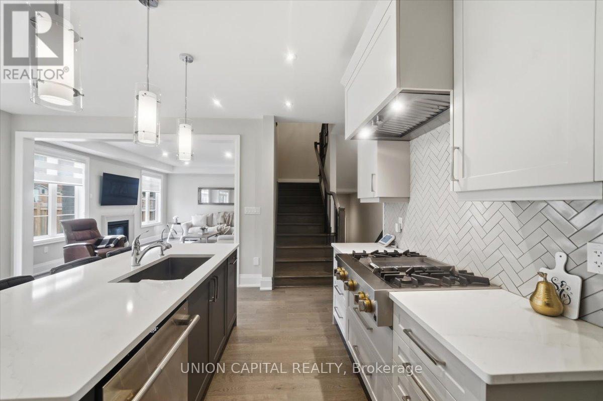 75 BETHPAGE CRESCENT - 44