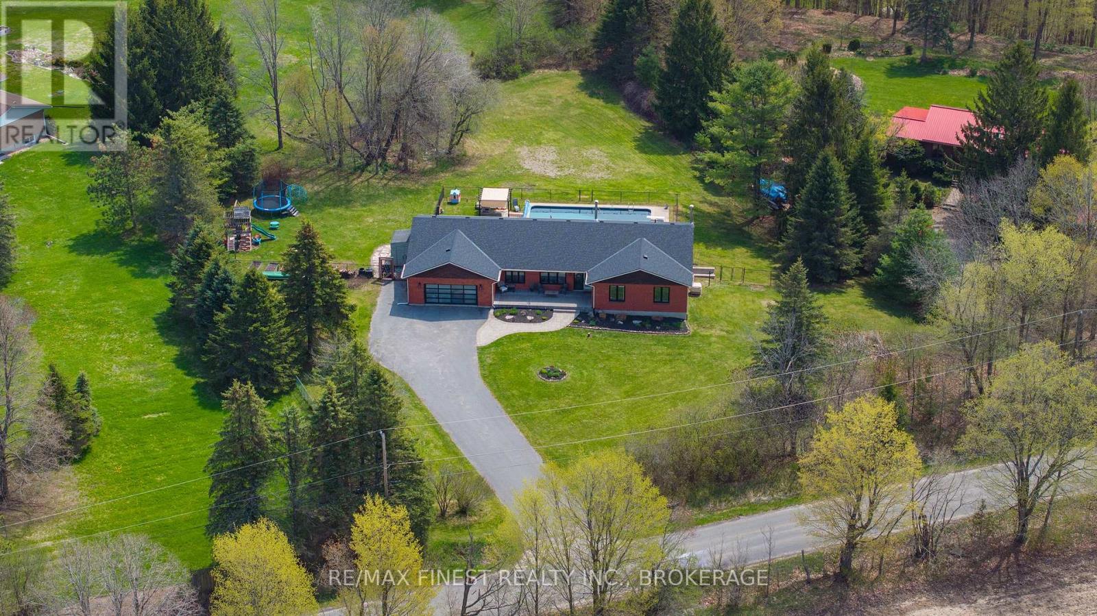 3010 LAKEFIELD DRIVE - 4