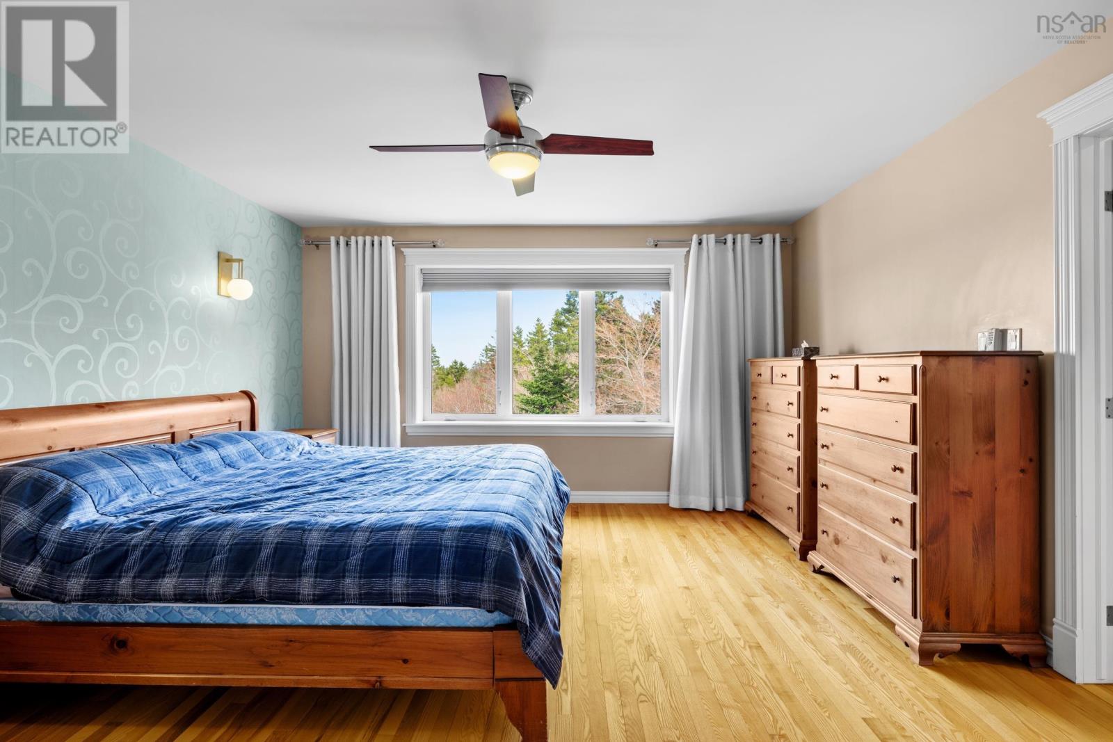 Property 32 of 49 of 233 Bently Drive