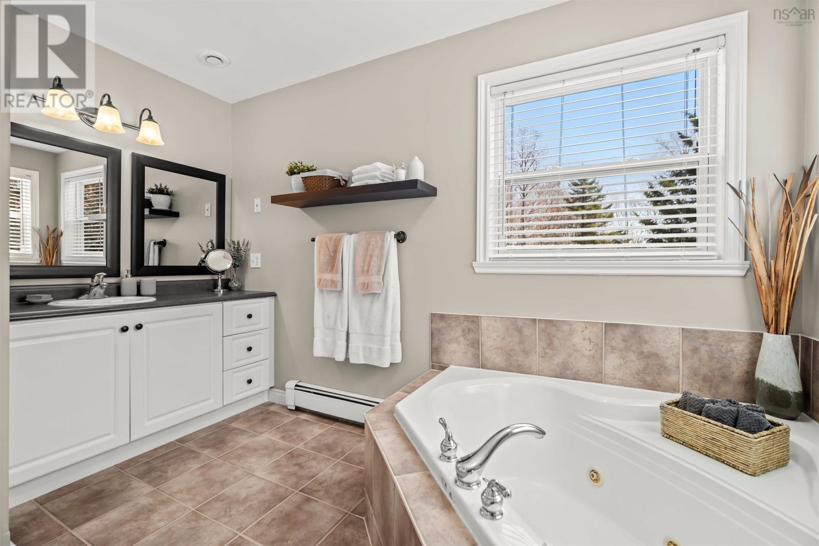 Property 37 of 49 of 75 Rochester Drive, White Hills
