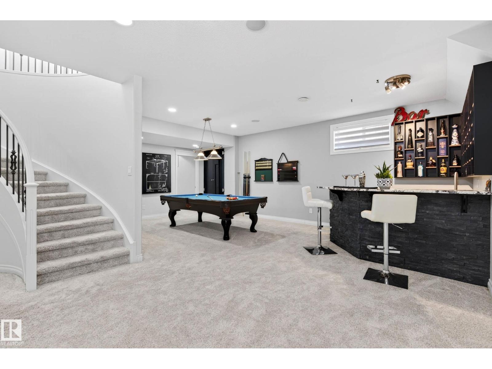 324 CUTTS CT NW, Edmonton