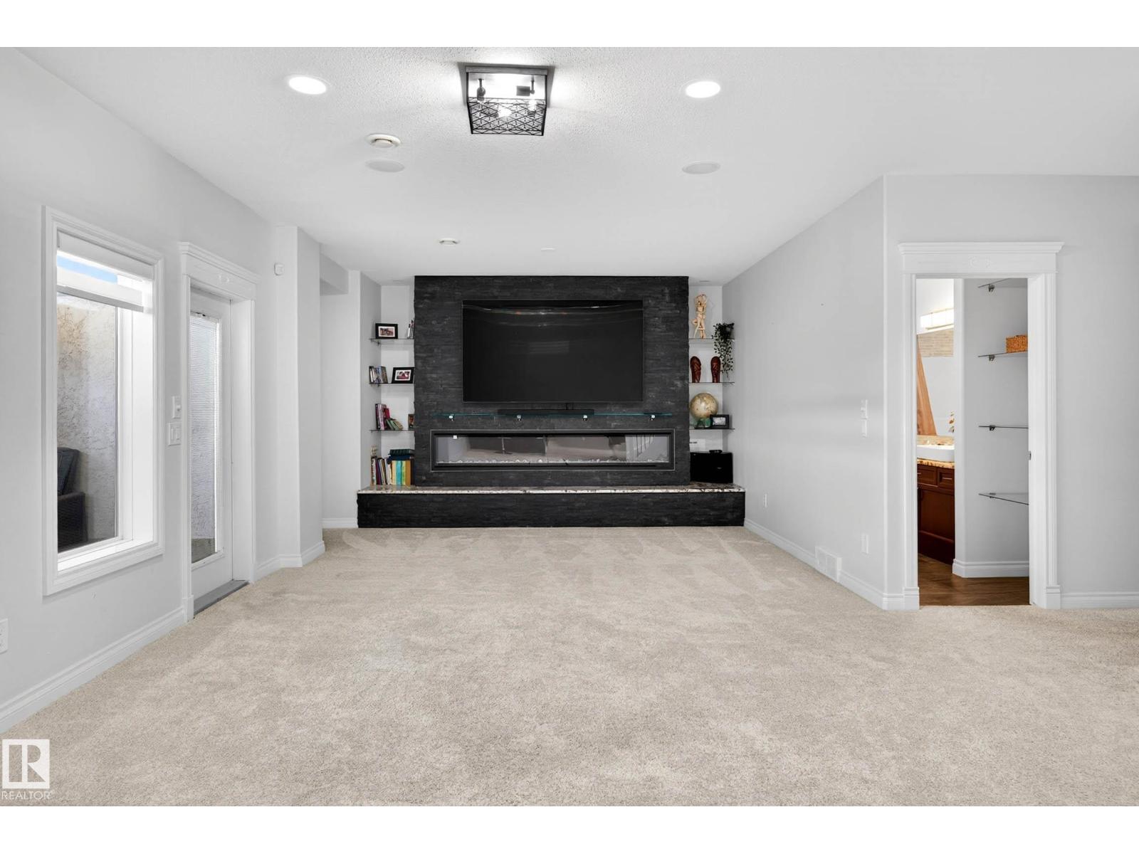 324 CUTTS CT NW, Edmonton