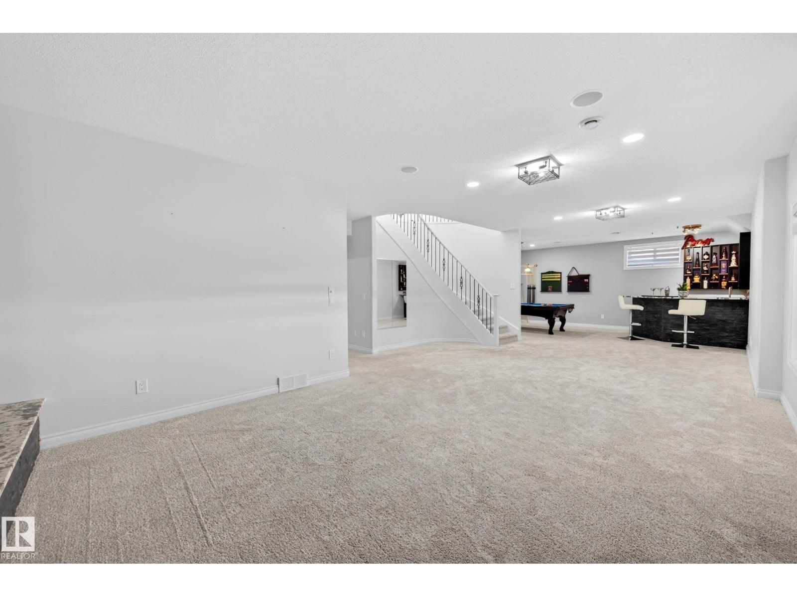 324 CUTTS CT NW, Edmonton