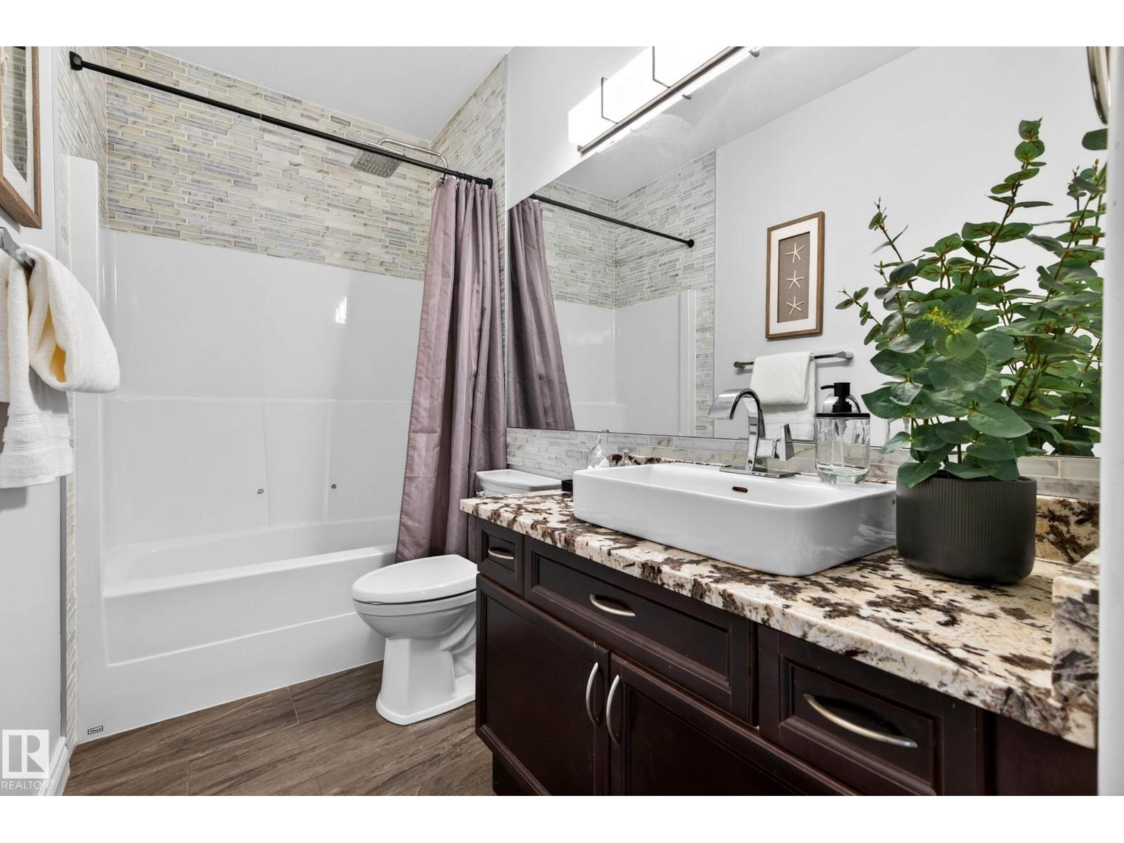 324 CUTTS CT NW, Edmonton