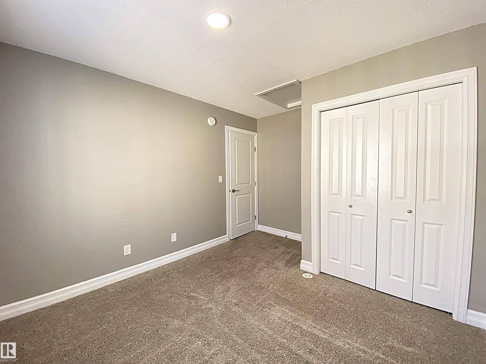 1520 105 ST NW - 24