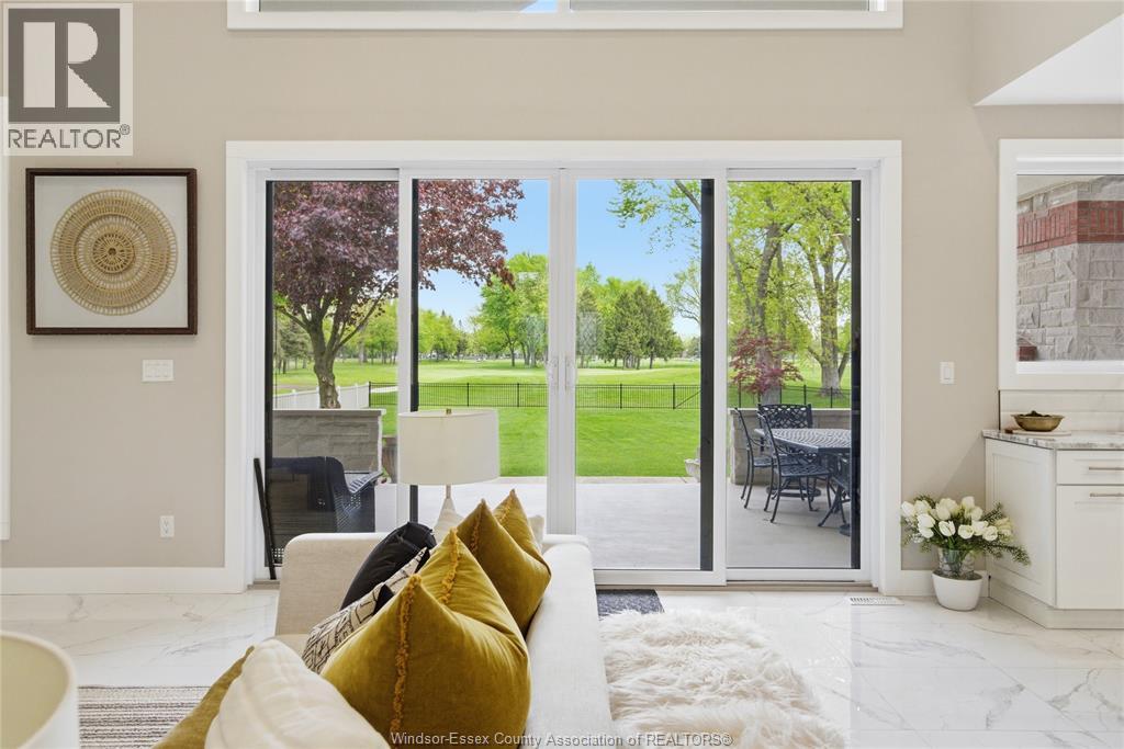 1094 ROSELAND DRIVE South, Windsor, Ontario, N9G1T8 — Photo 11