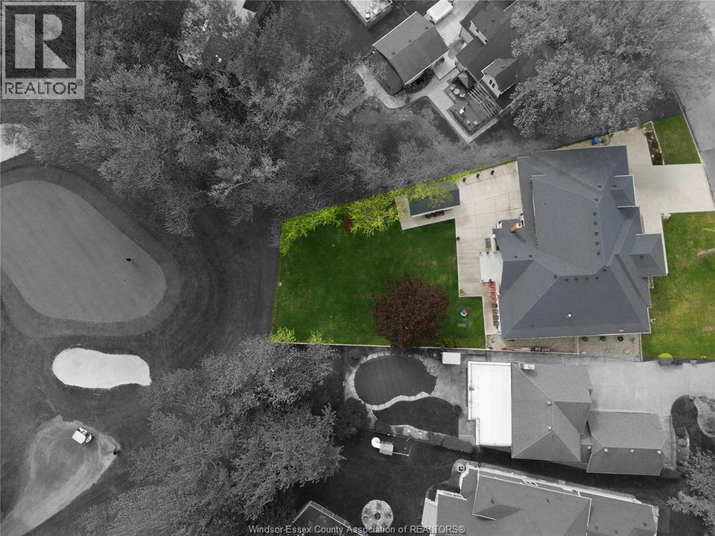 1094 ROSELAND DRIVE South, Windsor, Ontario, N9G1T8 — Photo 3