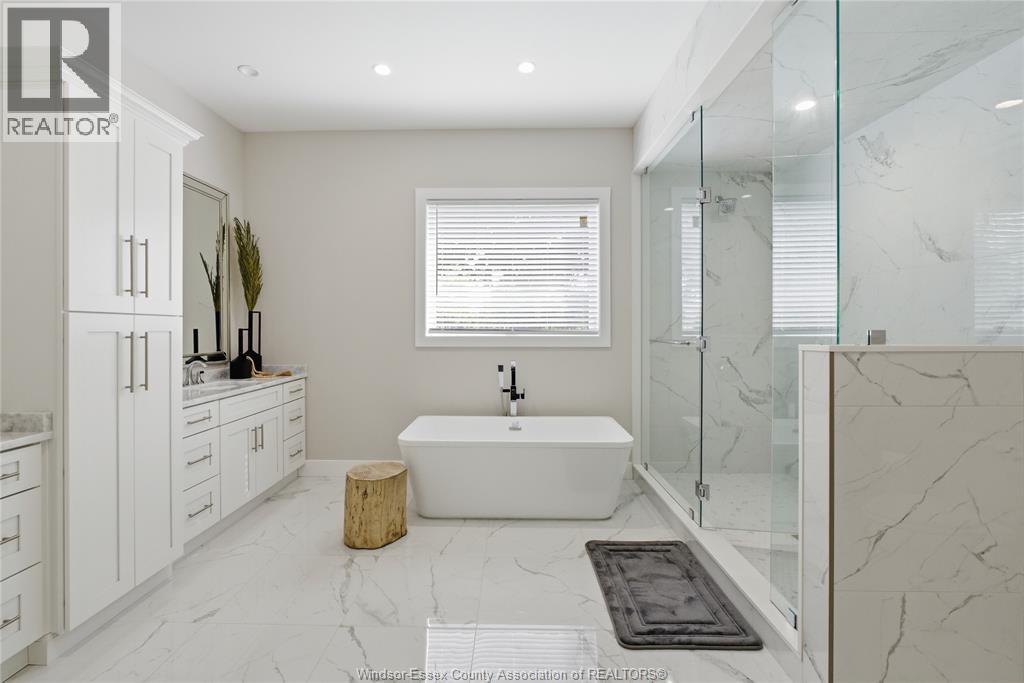 1094 ROSELAND DRIVE South, Windsor, Ontario, N9G1T8 — Photo 31