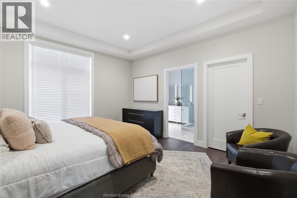 1094 ROSELAND DRIVE South, Windsor, Ontario, N9G1T8 — Photo 43