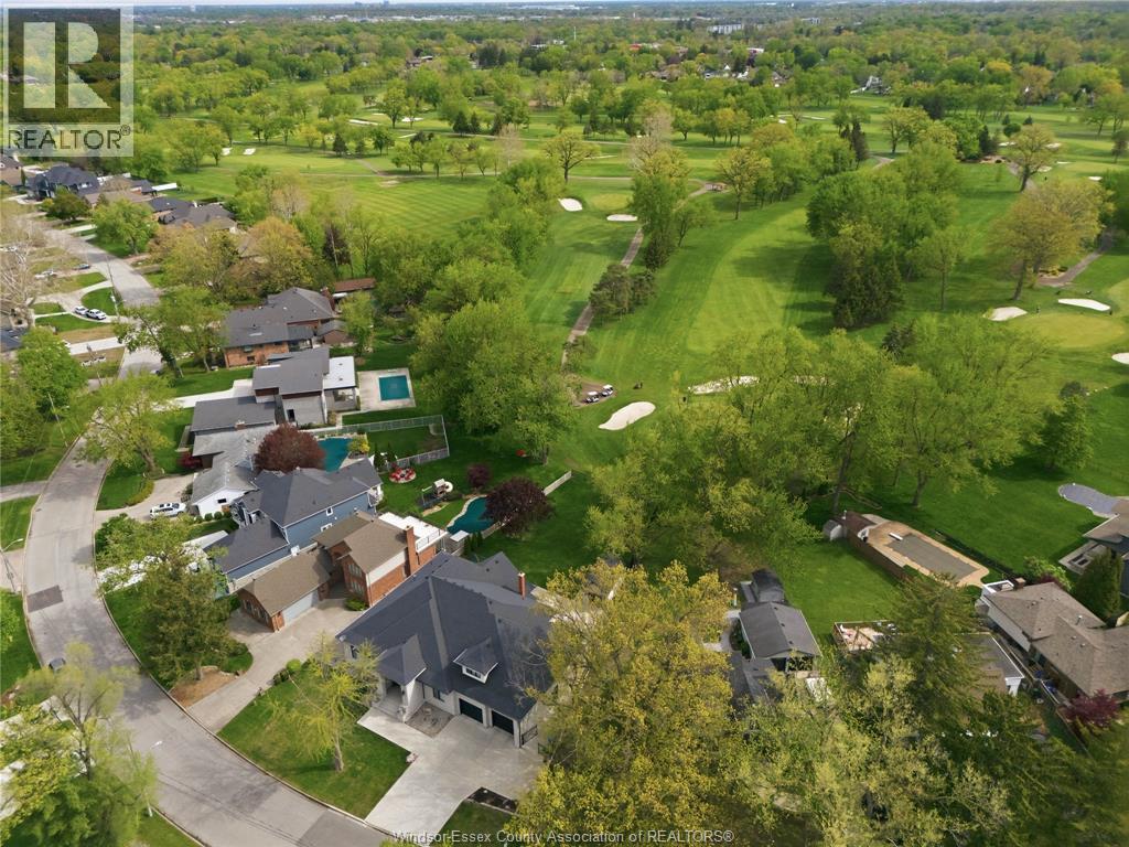 1094 ROSELAND DRIVE South, Windsor, Ontario, N9G1T8 — Photo 5