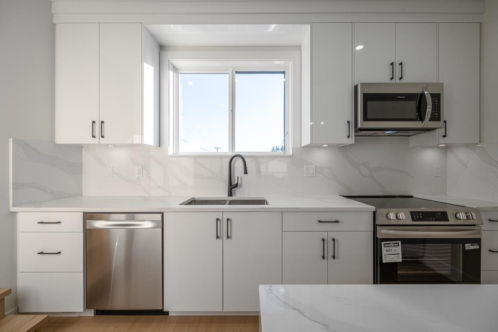2 Bed, 3 Bath Other for Sale in Mission – B 7533 WREN STREET, Mission – MLS# R3121106 - Image 13
