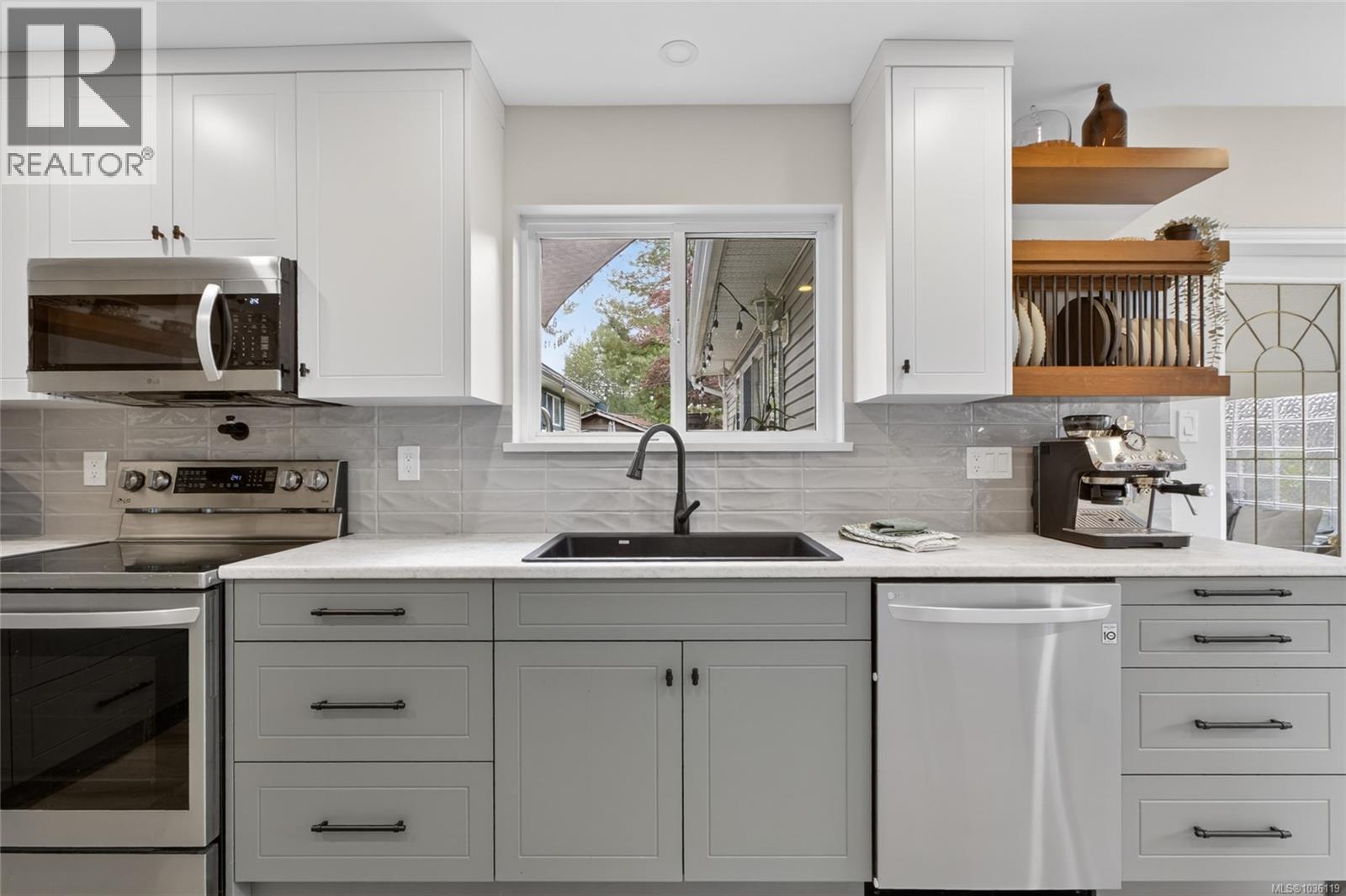 2859 Penrith Ave - 16