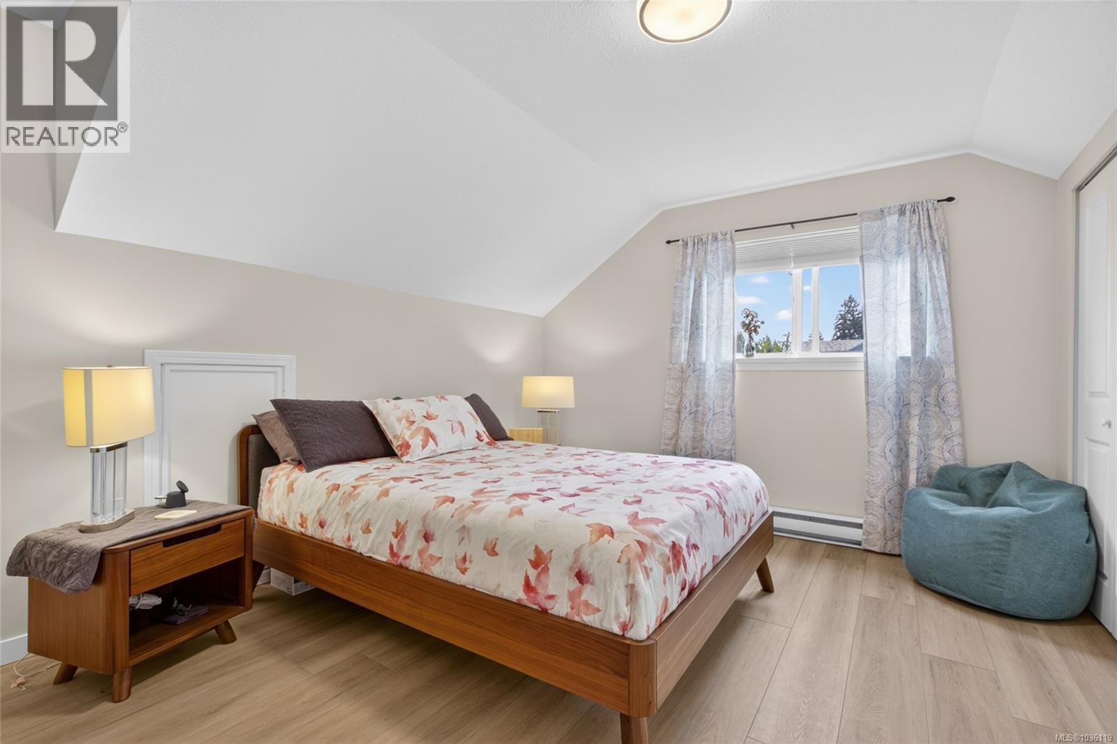 2859 Penrith Ave - 22