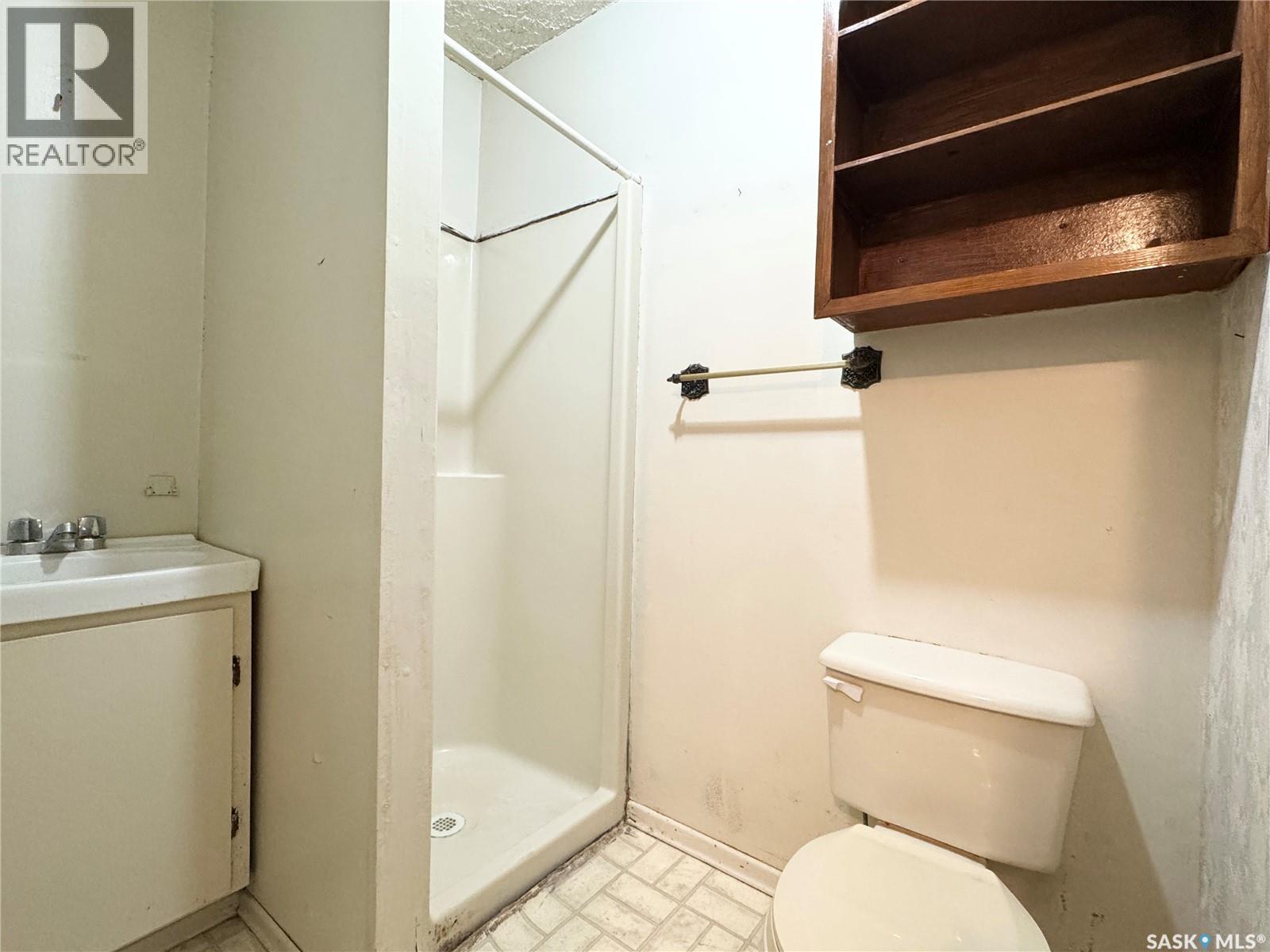 107 & 109 Otter STREET - 13
