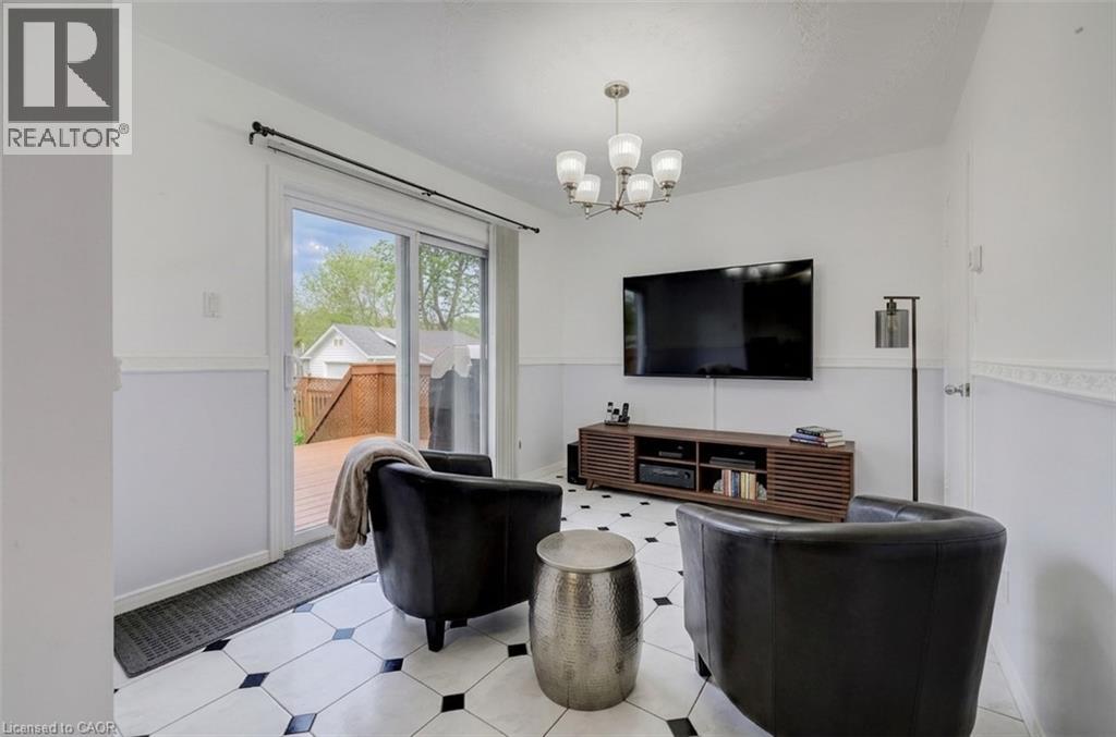 43 MIDDLETON Street, Cambridge, Ontario, N1S2R2 — Photo 11