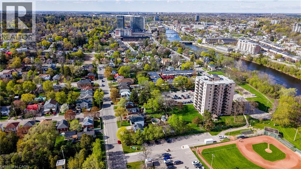 43 MIDDLETON Street, Cambridge, Ontario, N1S2R2 — Photo 8