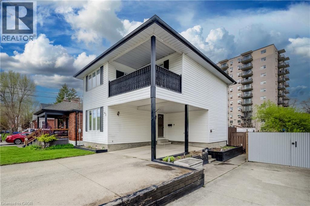 43 MIDDLETON Street, Cambridge, Ontario, N1S2R2 — Photo 2