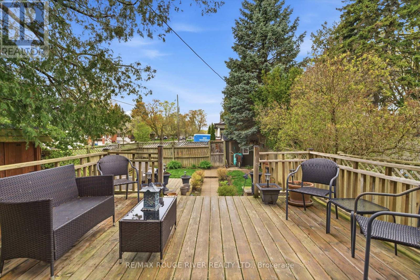 114 MCLAUGHLIN BOULEVARD - 34