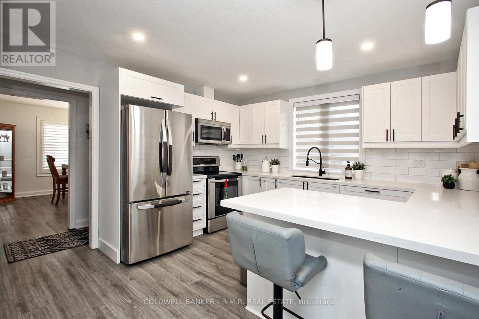 125 JONES AVENUE - 13